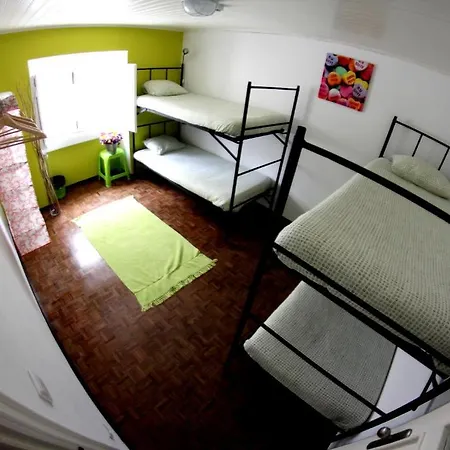 Green Hostal Peniche